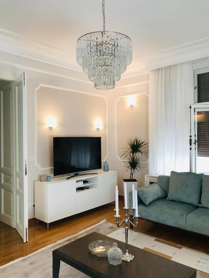 Knez Sima Jacuzzi, 3 Bedrooms, Balcony In Stari Grad Belgrád Kültér fotó