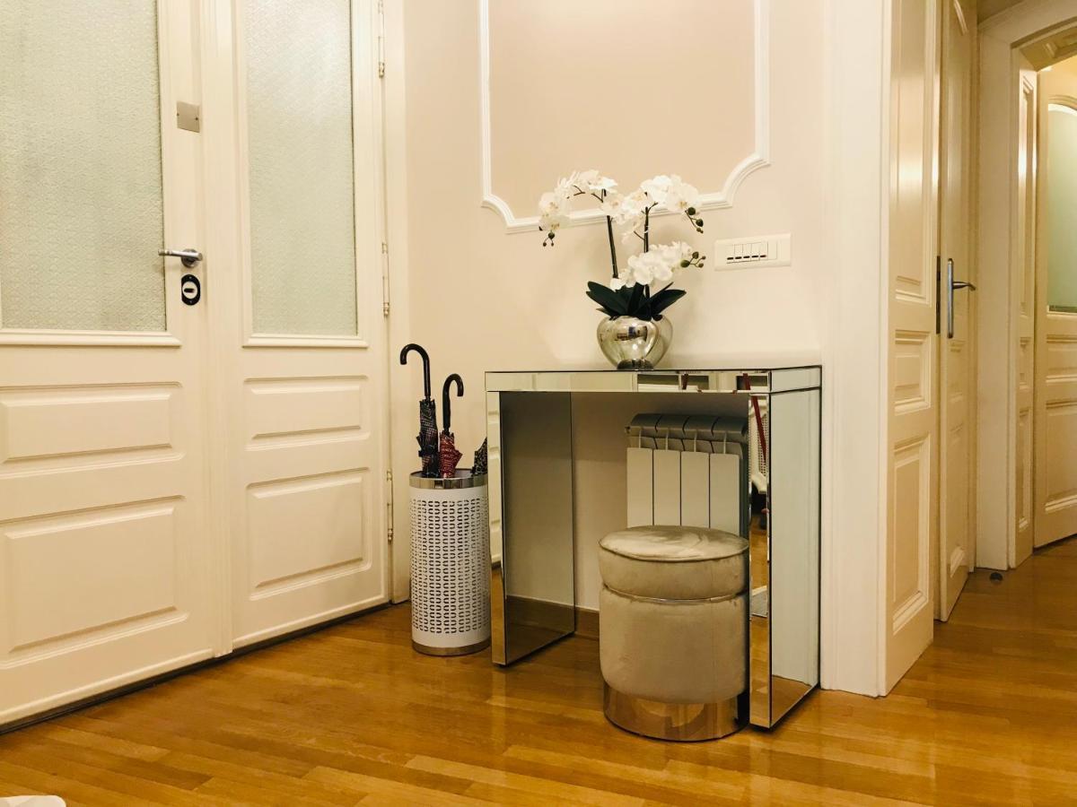 Knez Sima Jacuzzi, 3 Bedrooms, Balcony In Stari Grad Belgrád Kültér fotó